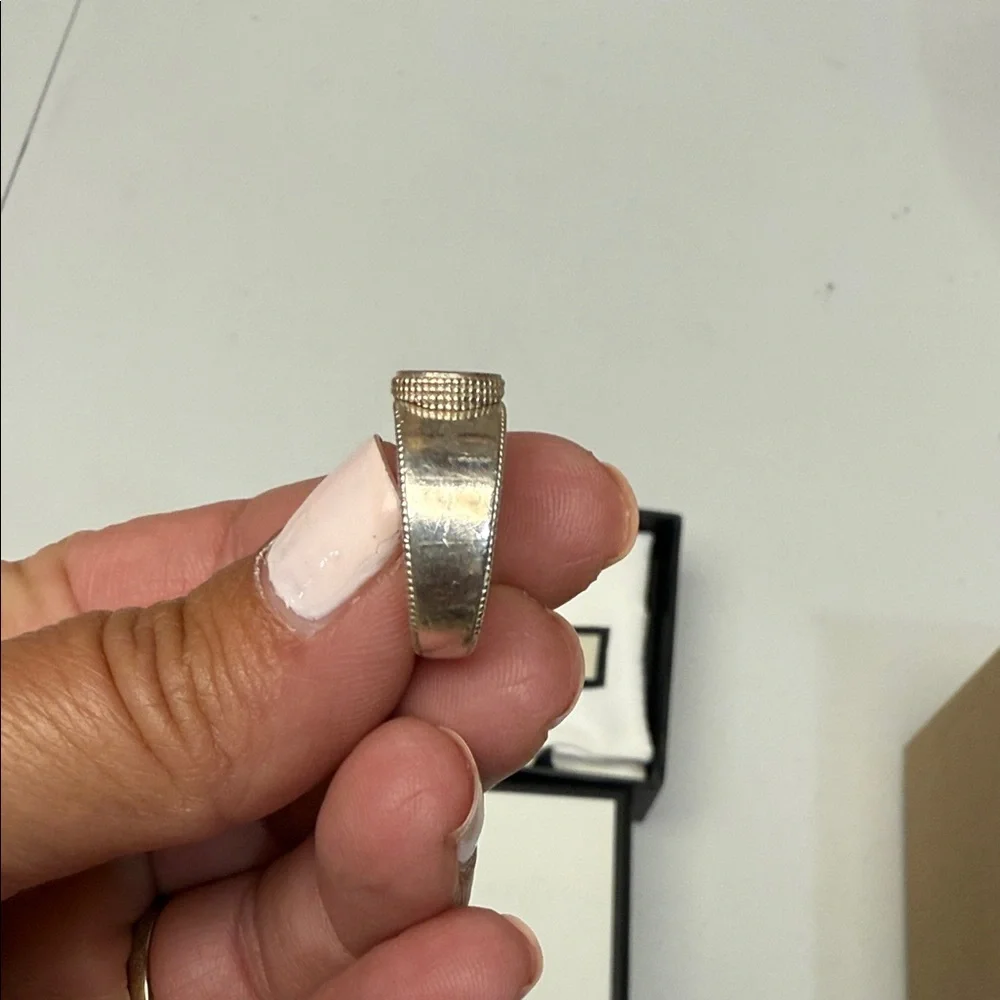 Gucci Ring in Silver - Picture 5 of 5